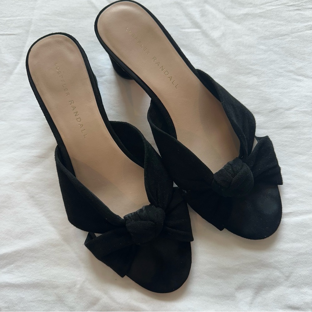 Loeffler Randall Celeste Mid-Heel Knot Slide Black Suede Sz 6.5 - Picture 3 of 9